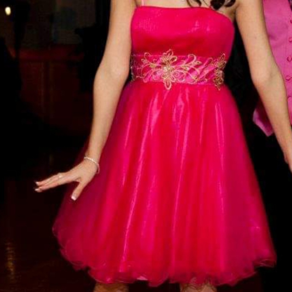 Poly USA Strapless Short Dress